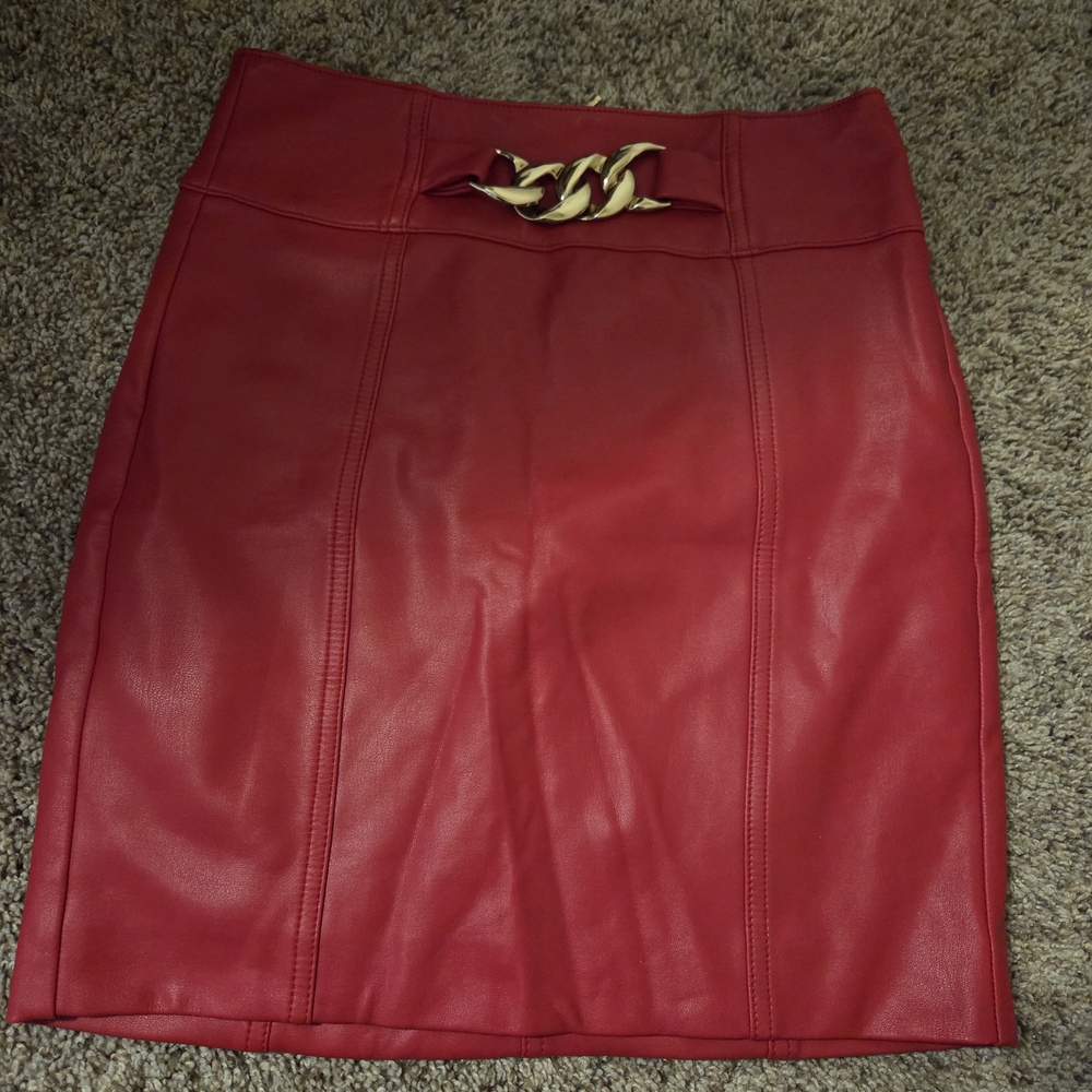 Guess Red Leather Pencil Skirt with Gold Chain Accent